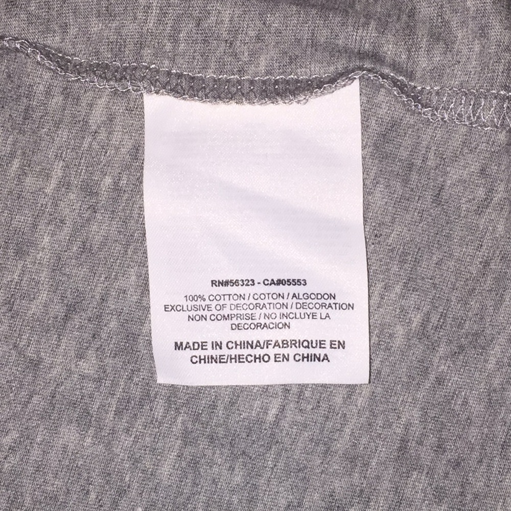 🌸2/$20 Nike Sz XL athletic fit gray woman’s shirt - Picture 6 of 7